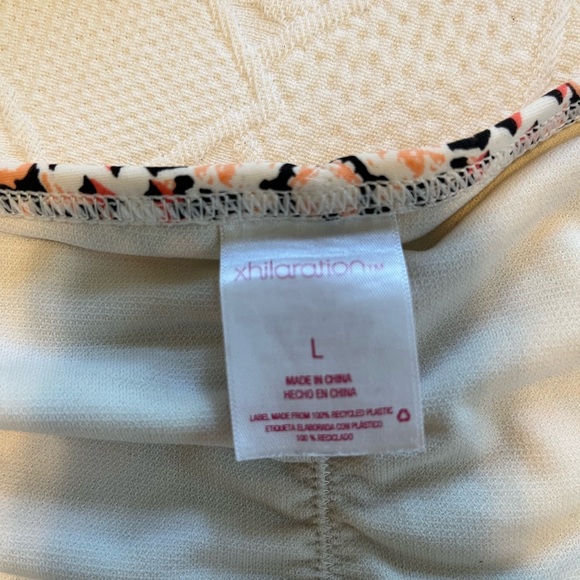 Bikini with Cheeky Pattern Bottoms - Picture 3 of 4